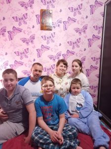 Read more about the article Ukrainische Familie bei Blau-Weiss